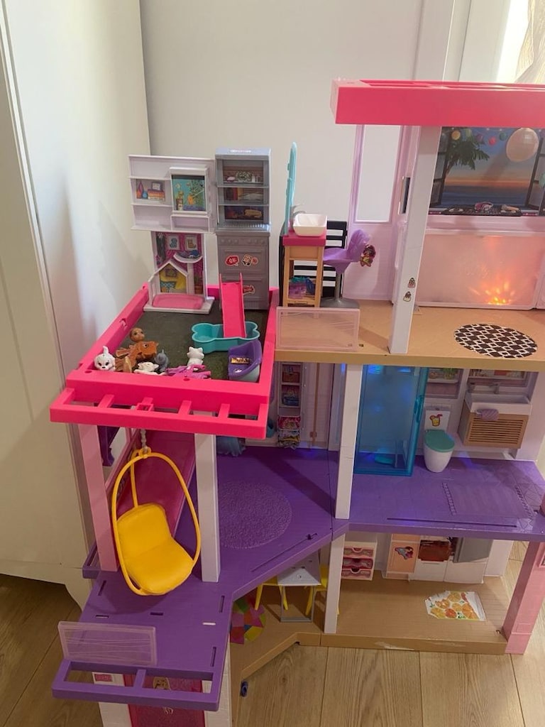 barbie evi - 4