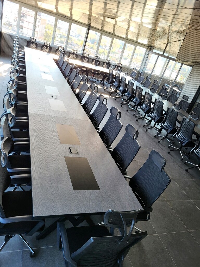60 KİŞİLİK TOPLANTI MASASI 2500 × 120 cm. - 12