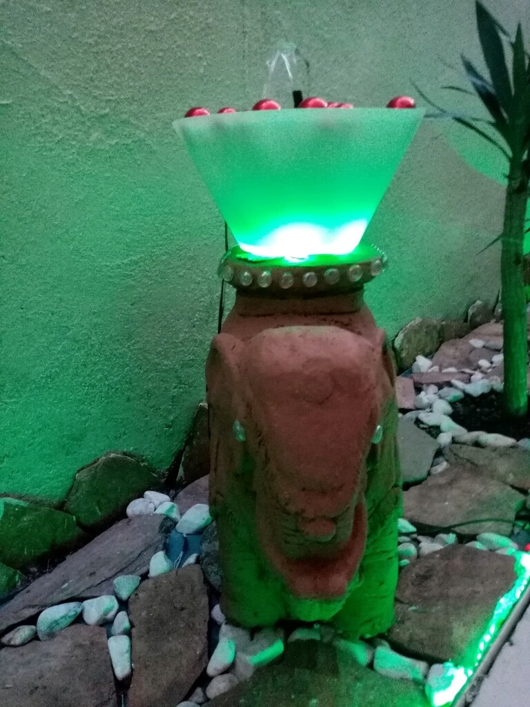 BAHÇE TERAS BALKON İÇİN LED IŞIKLI SÜS HAVUZU - 7