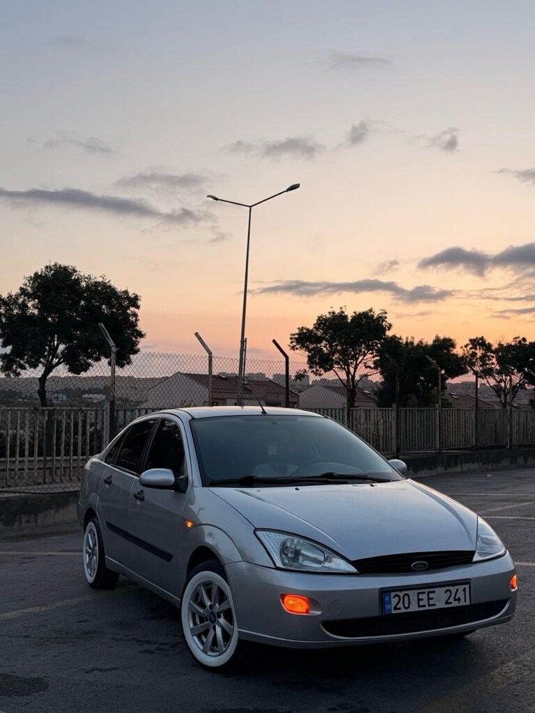 sahibinden temiz otomatik aile arabası - 2