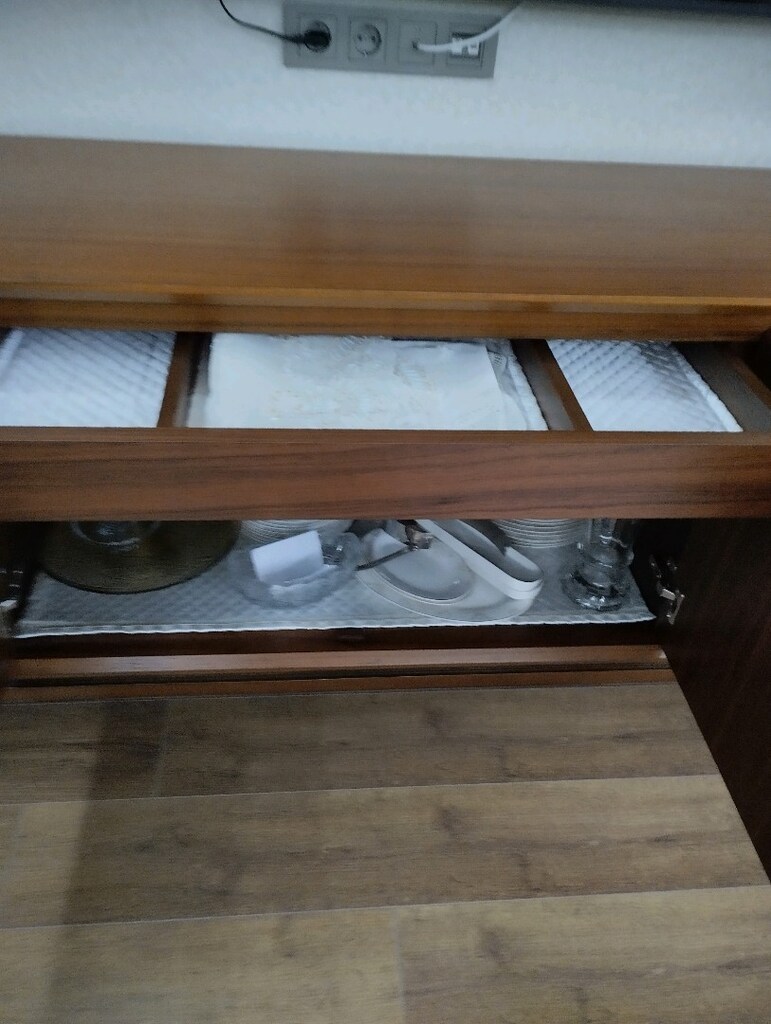 konsol doğal ağaçtan özel olarak yapılmiştır yeni kusuru yok - 2