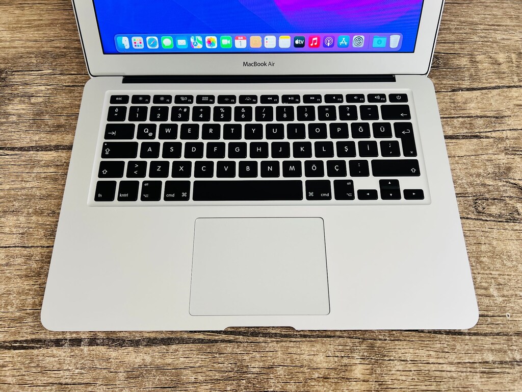 MacBook Air 13 (2017) -Temiz, Sorunsuz, Uygun Fiyatlı! - 2
