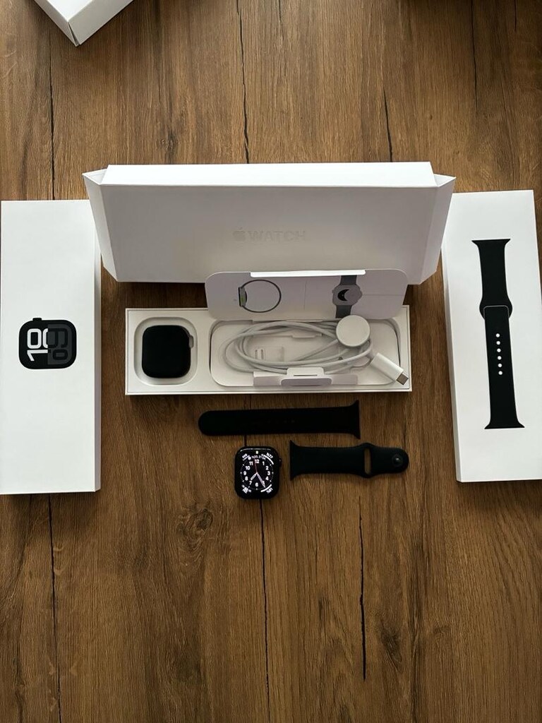 Apple Watch 10 - 42 mm - Gps - Jet Balck , M/L - Garantili