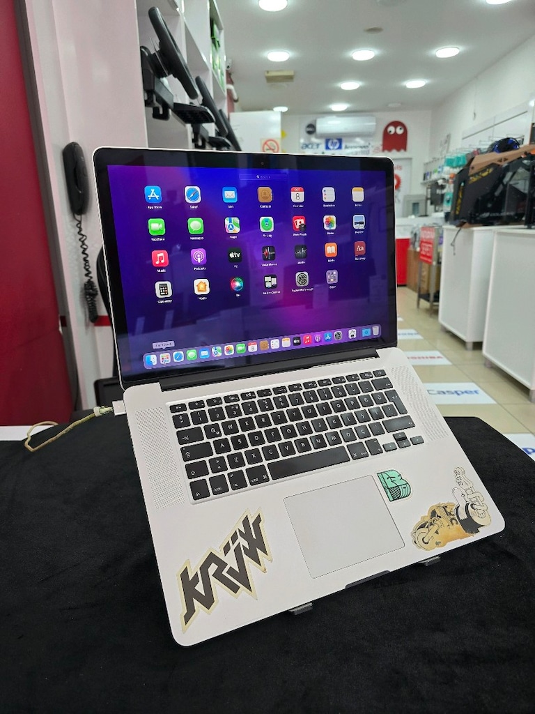 MACBOOK PRO A1398 EMC2909 – 15.4” RETİNA FİYAT: 8.500₺ - 10