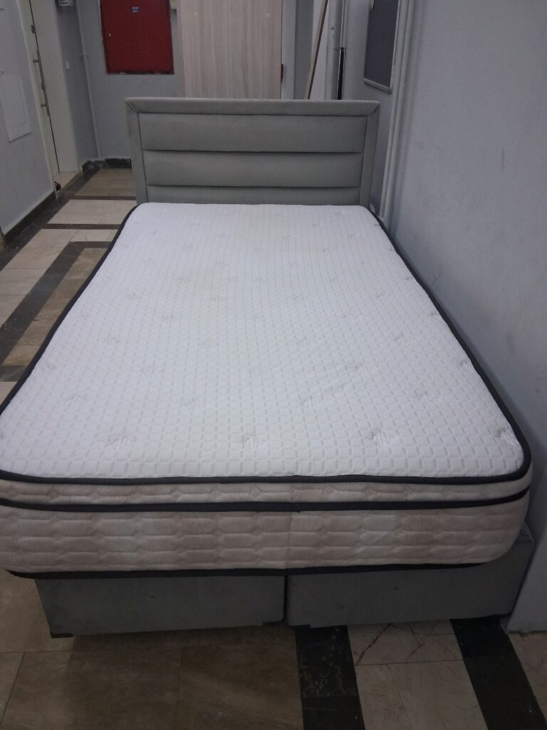 baza yatak elbise foşabı sadece 3000 tek fiyat - 2