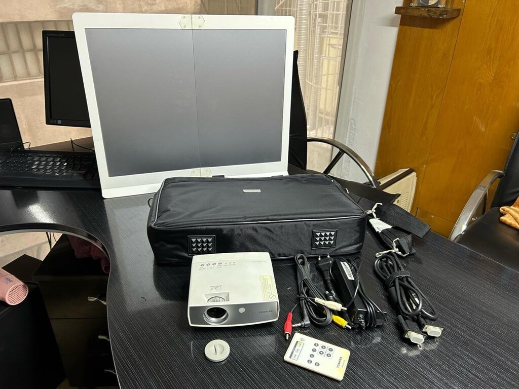 DLP projeksiyon cihazı Toshıba mini - 2