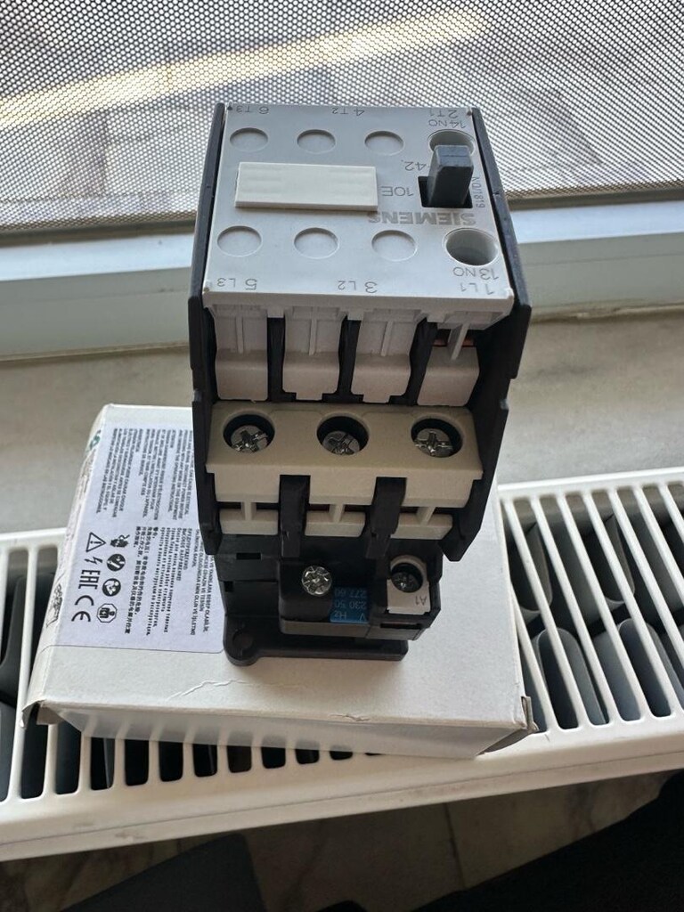 siemens 3Tf4210-0Ap0 - 7,5Kw 16A 230V-Ac Kontaktör - 4