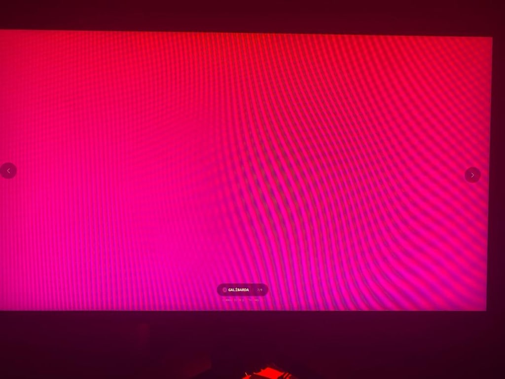 Asus ROG Strix XG258Q 24.5” 1ms 240Hz - 10