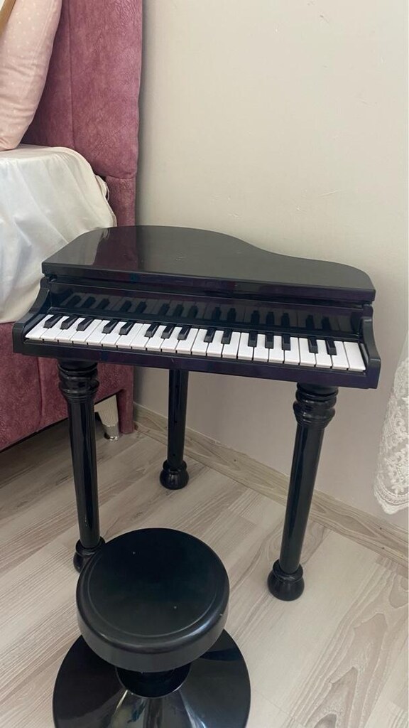 Ayaklı çocuk piyano - 5