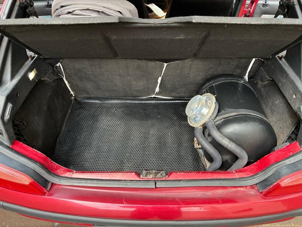 1997 XR 106 - 12