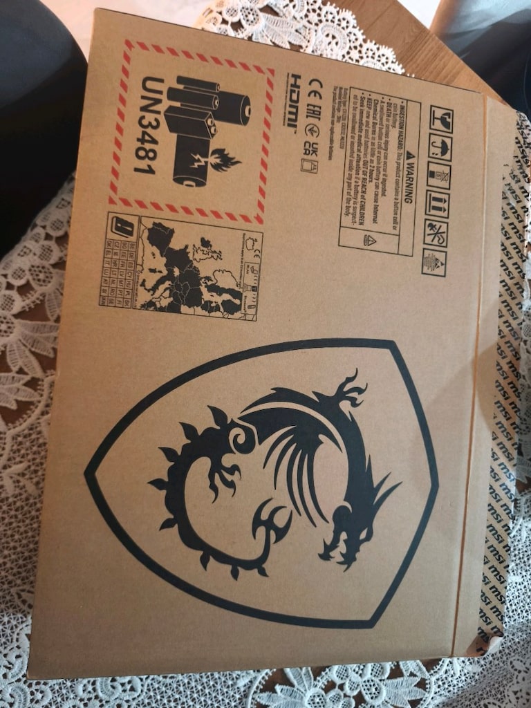 msı full ekipman laptop - 8