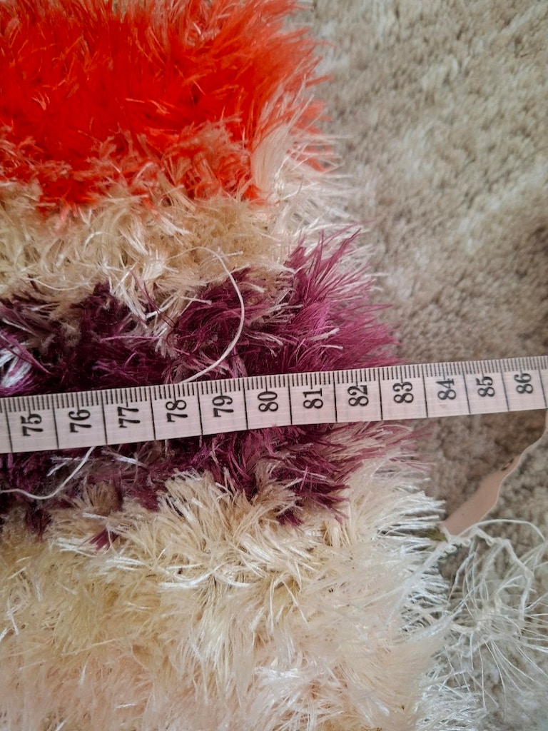 El Örgüsü Peluş Halı - 4