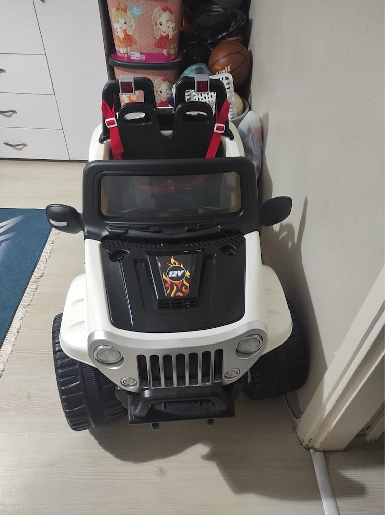 Attack 4x2 12V Jeep Akülü Araba – Çok Az Kullanılmış - 2
