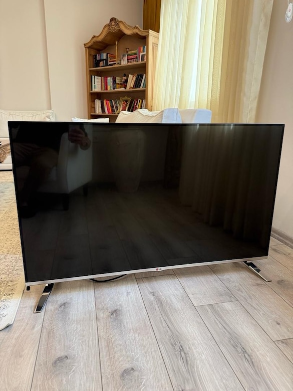 LG Tv