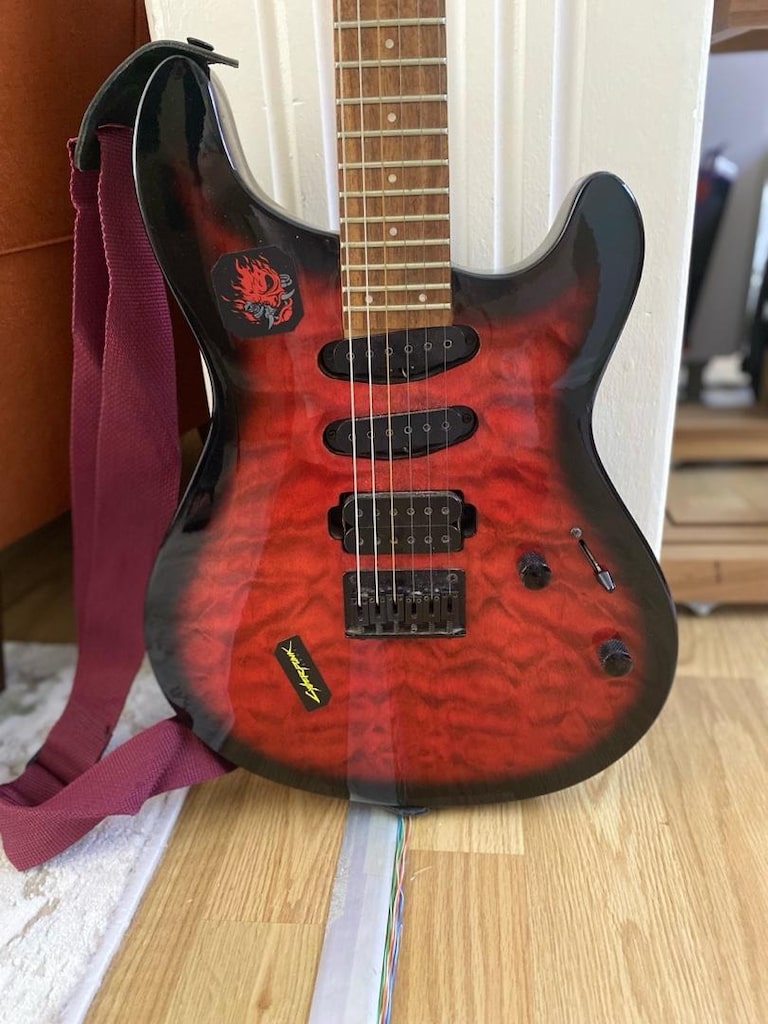 Fernandes Dragonfly elektrikli gitar - 2