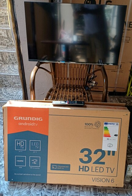 Grundig 32" Vision 6 HD LED TV (Android TV / Google TV)