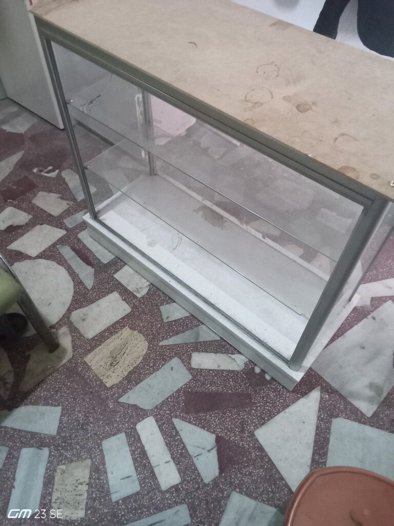 camlı raf - 3