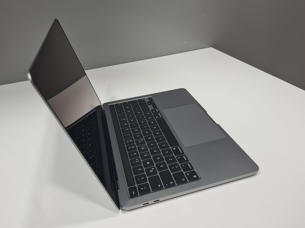MACBOOK PRO M2 + TOUCHBAR-PİL SAĞLIĞI %84 +16 GB RAM +500 GB SSD - 5