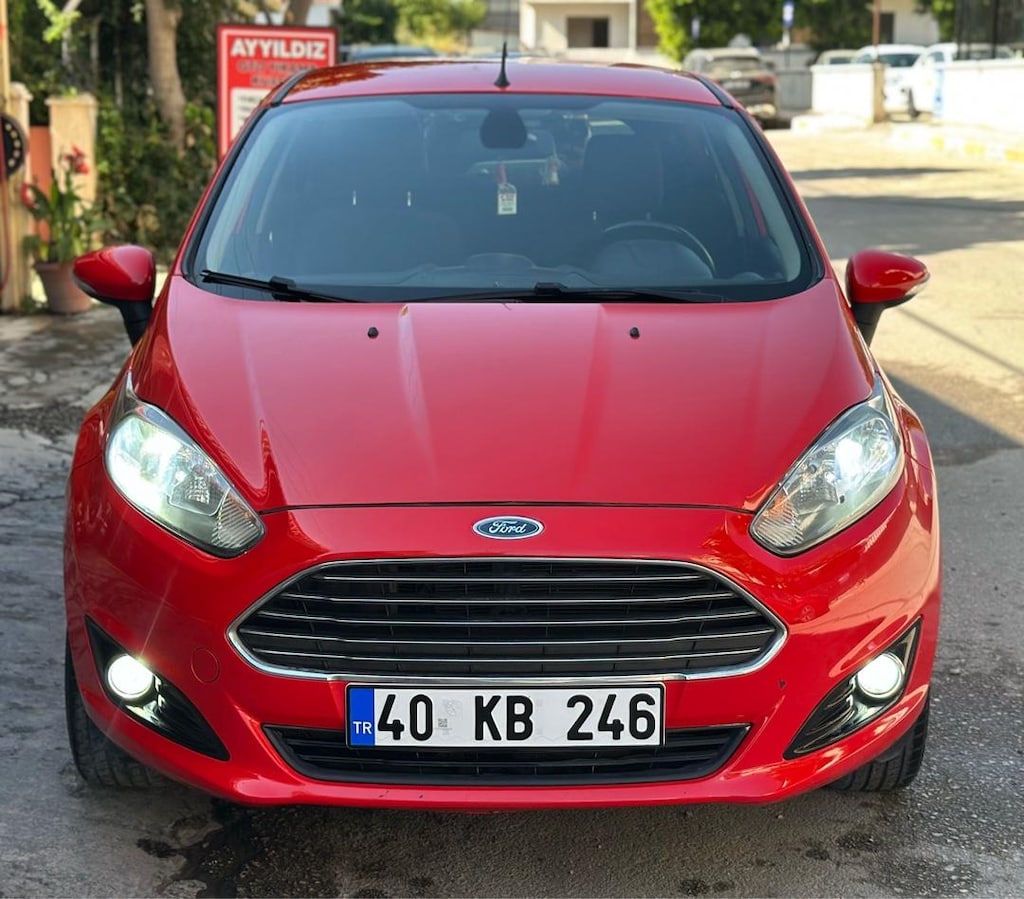 2016 FİESTA TREND X 89000 KM - 2