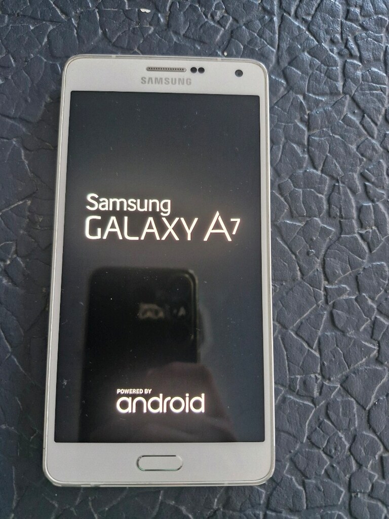 Samsung Galaxy A7 - 2