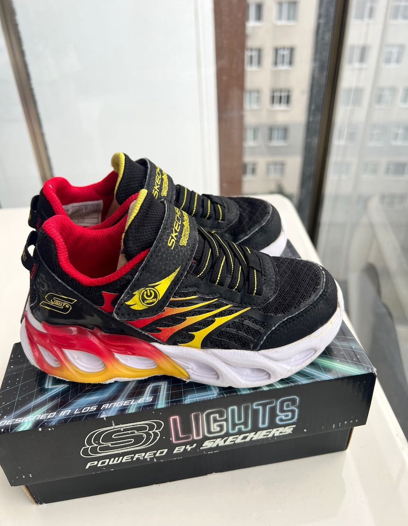 Skechers Ayakkabı 28 - 2
