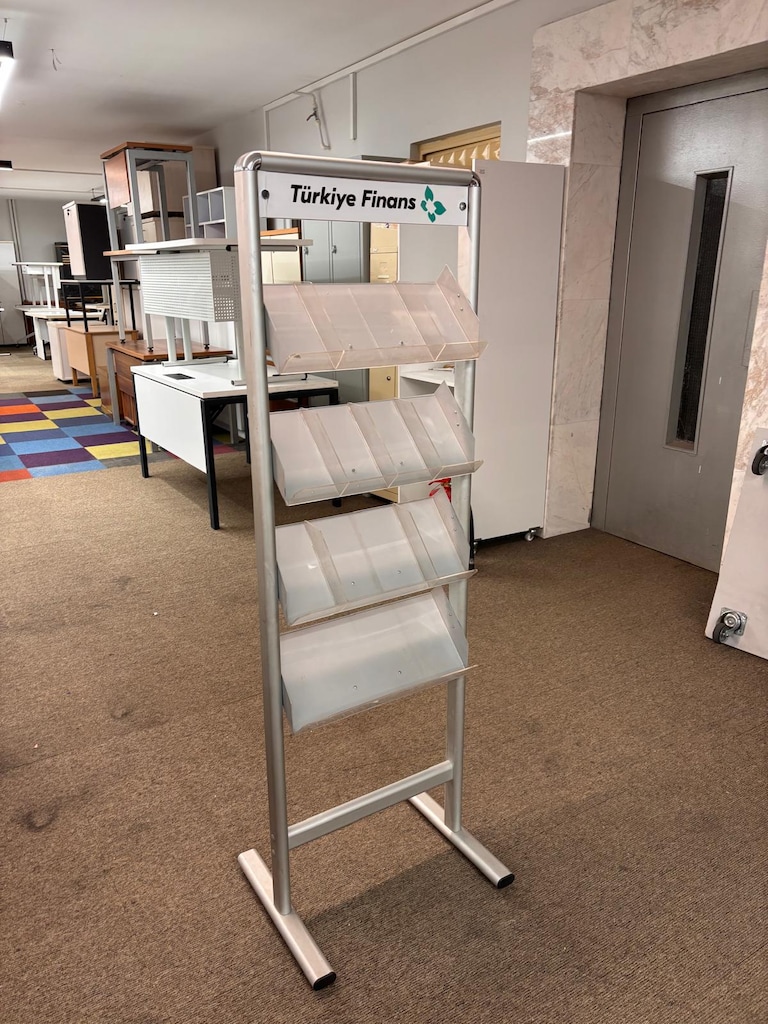 KLAS OFİS ÜSKÜDAR METAL AYAKLI PLEKSİ BROŞÜR STANDI - 2