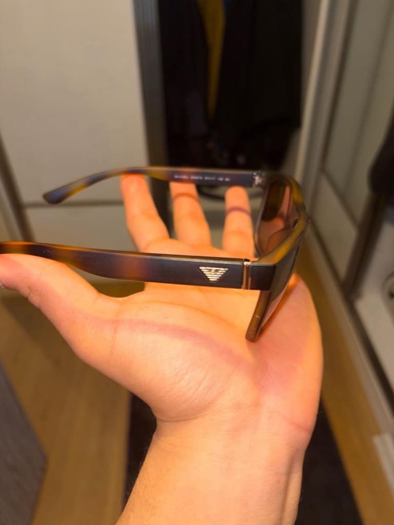emporio armani güneş gözlüğü