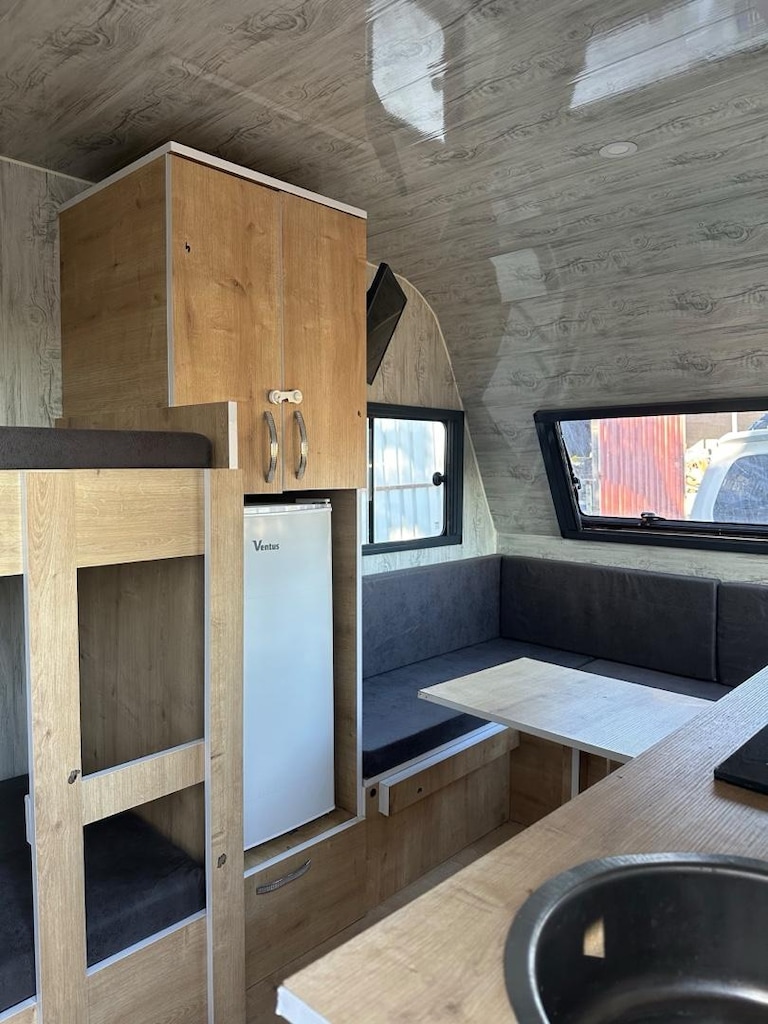 KARAVAN - 9