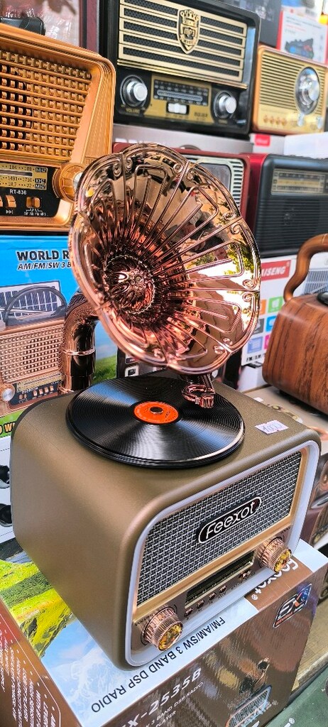 Harika tasarımlı, Bluetooth lu nostaljik radyo - 4