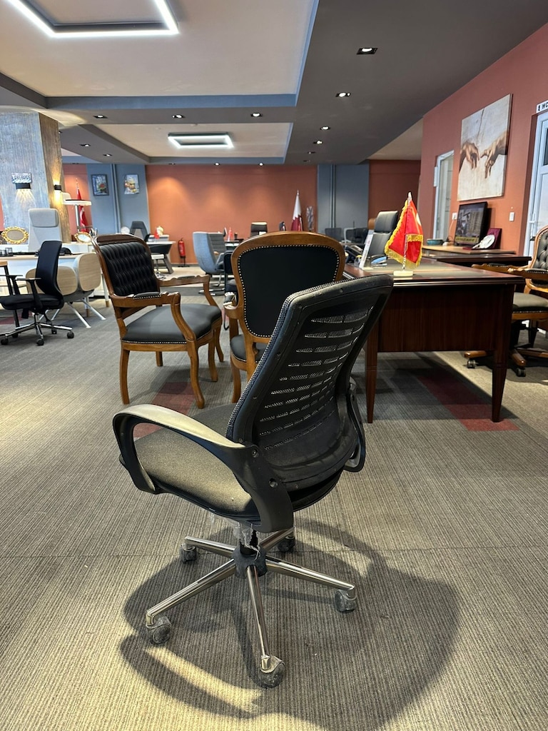 KLAS OFİS ÜSKÜDAR KROM AYAKLI SİYAH FİLELİ ÇALIŞMA KOLTUĞU - 4