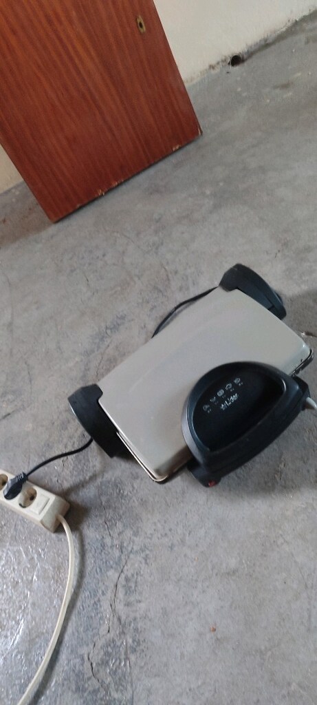 tost makine temiz sağlam çalışıyor - 3