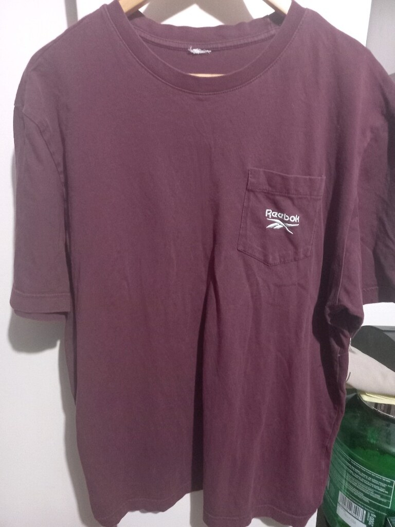 Reebok T - Shirt L
