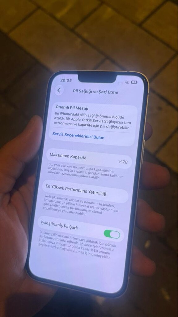 iPhone 14YD - 4