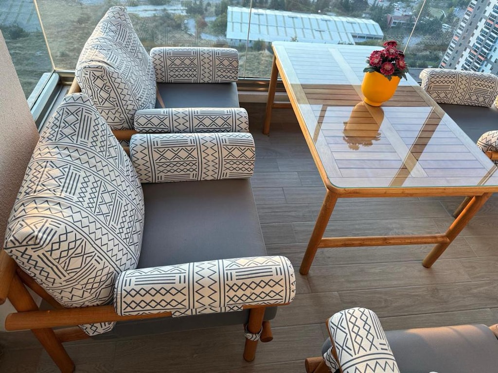 MASİF AHŞAP BALKON TAKIMI - 8