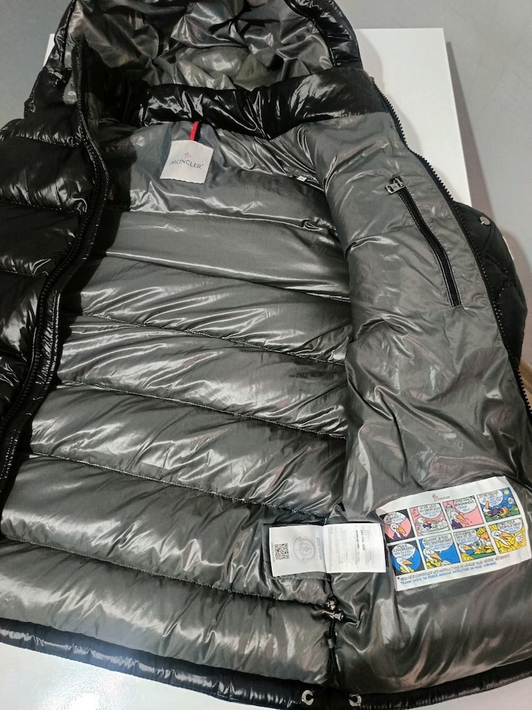 Moncler Maya Hooded Short Down Jacket - 5