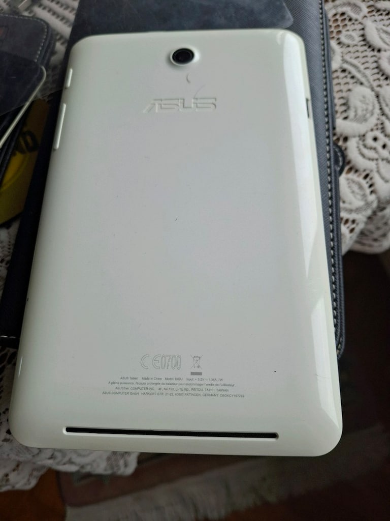 2 ADET ASUS TABLET - 2
