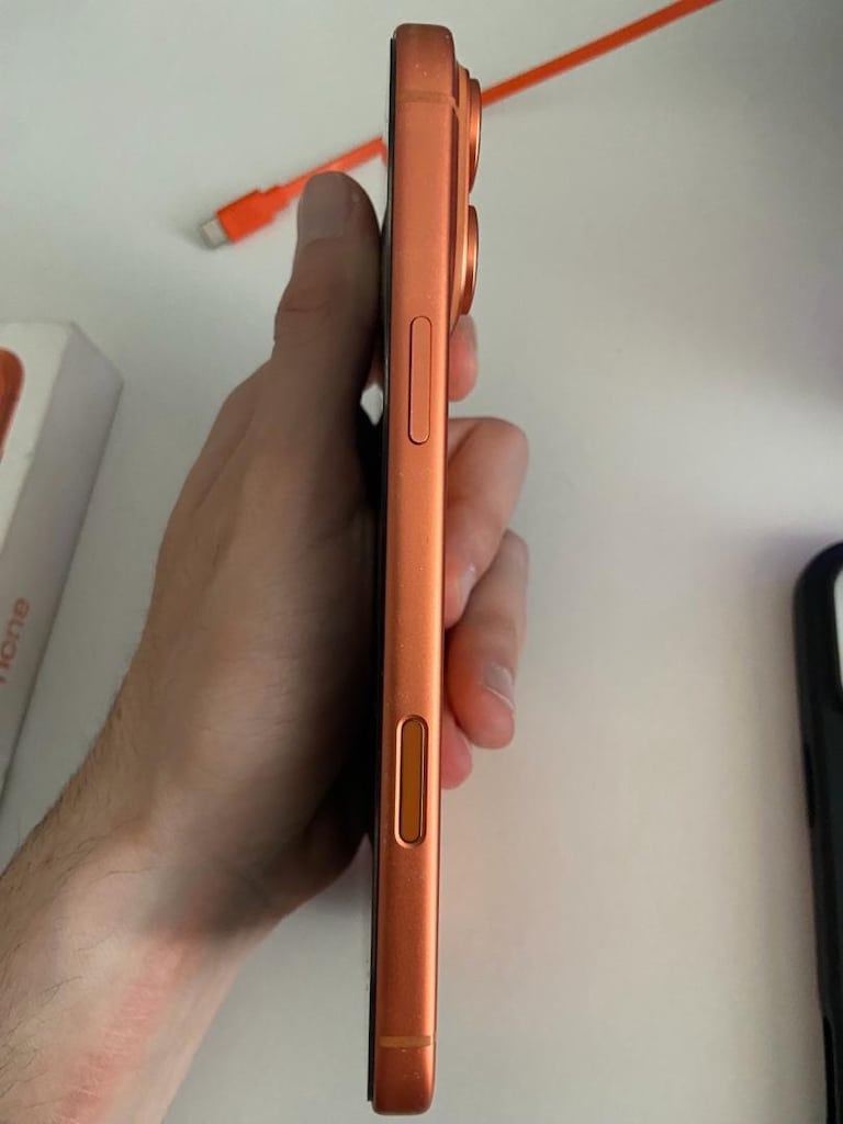 iphone 17 pro max - 4
