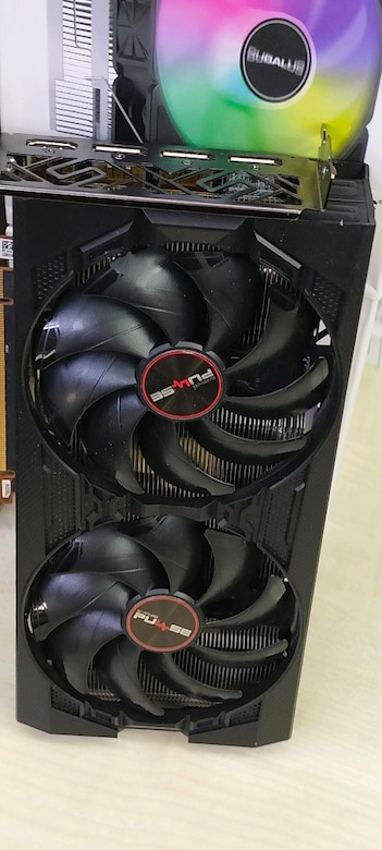 SAPPHİRE PULSE RADEON RX5500XT 4GB.256 BİR ÇOK TEMİZ DDR6 - 6