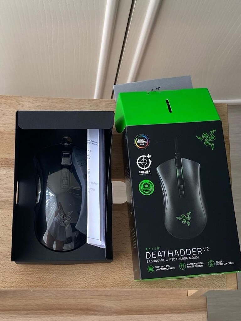 Razer DeathAdder V2 Oyuncu Mouse - 8