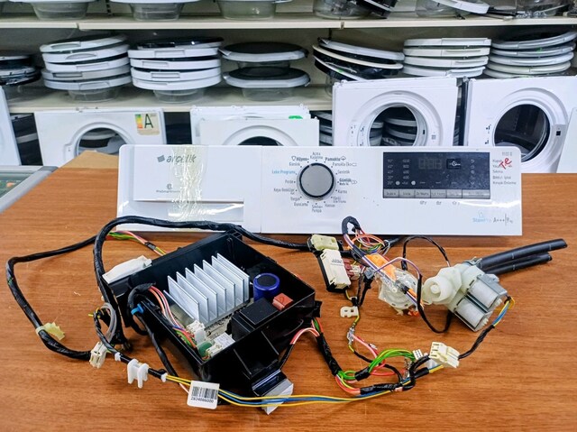 Arçelik 9103 D Çamaşır Makinesi Ana Kart + Ön Panel + Kablo Tesisatı K