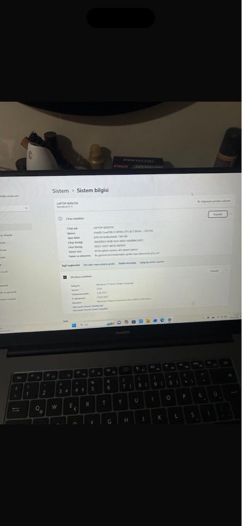 Huawei Laptop - 3
