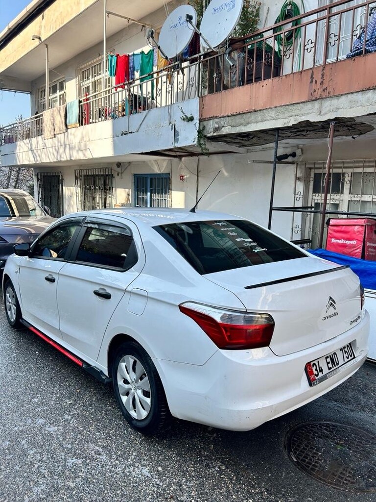 aile araçı düşük km - 13