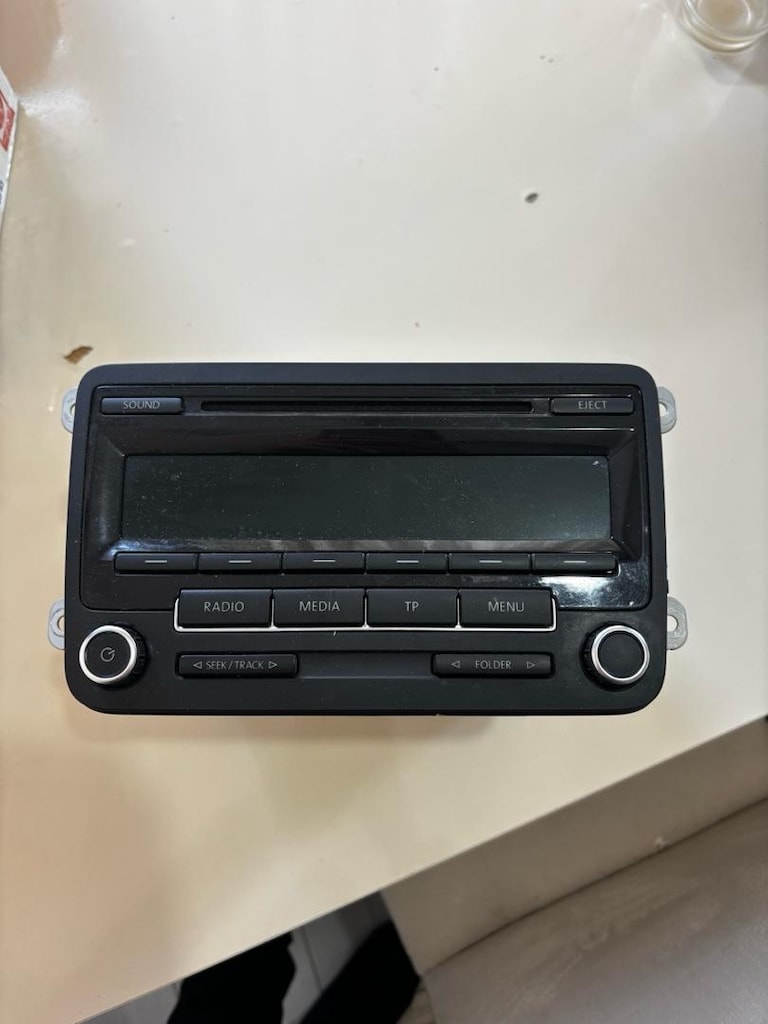 VOLKSWAGEN POLO ORİJİNAL TEYİP - 2