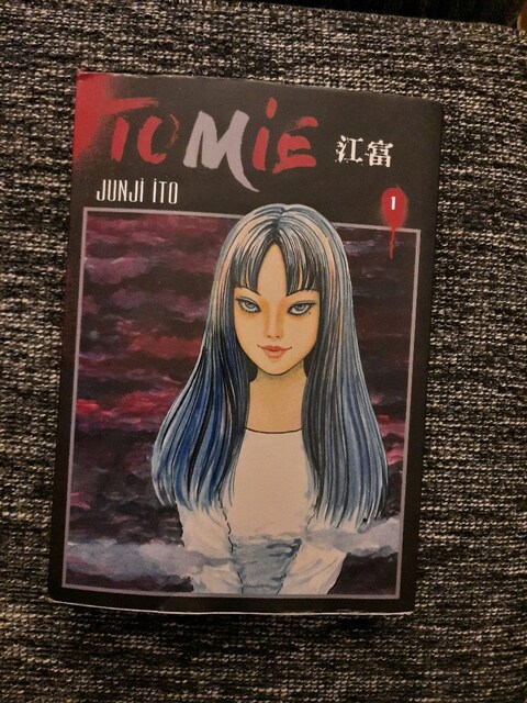 Tomie 1