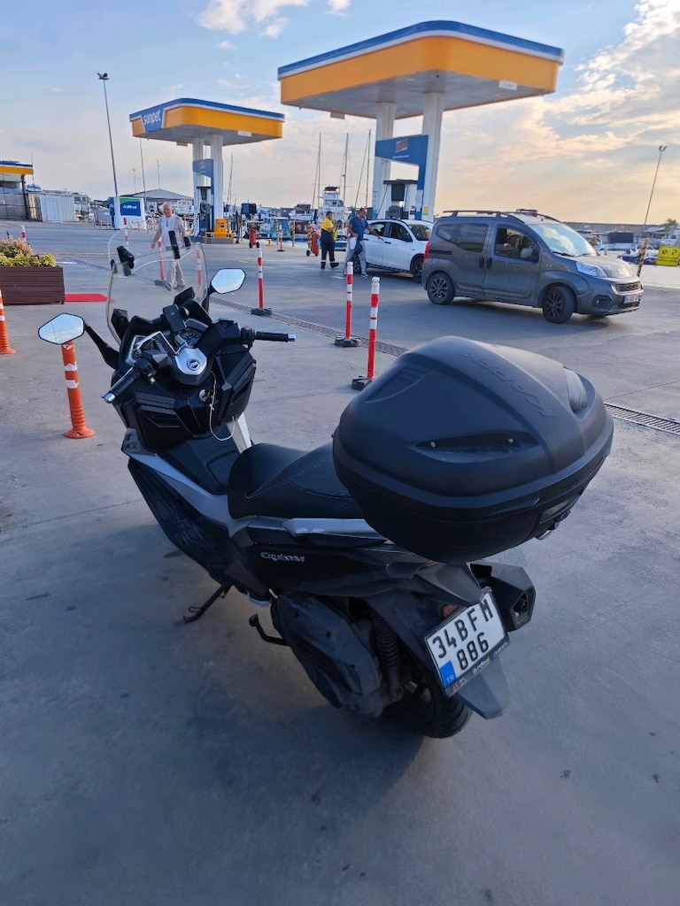 SYM cruisym 250 temiz kazasız - 5