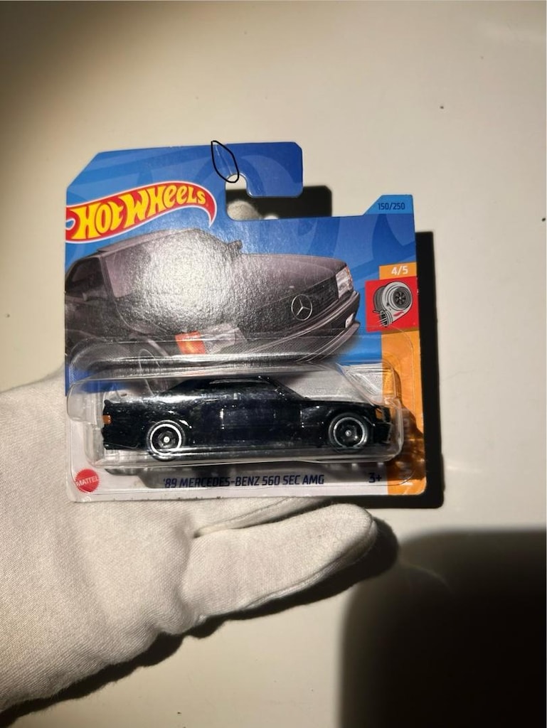 Hot Wheels Mercedes 560 SEC AMG Siyah - 3
