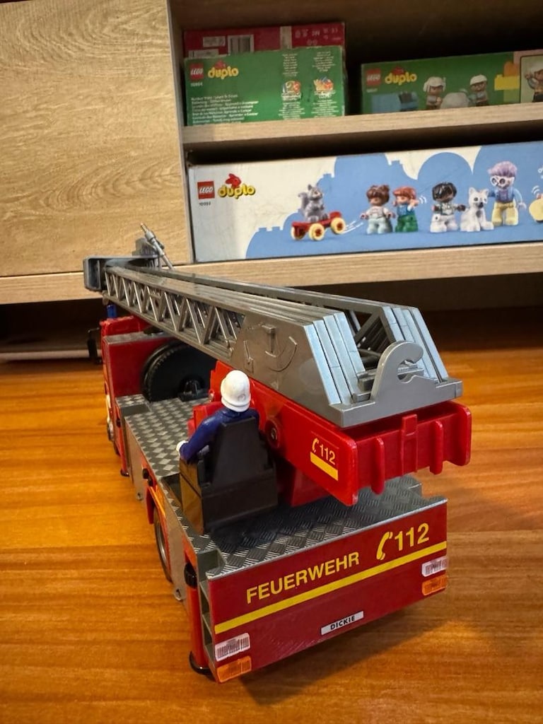 Dickie Toys Büyük İtfaiye Aracı Sesli ve Işıklı 40cm - 3