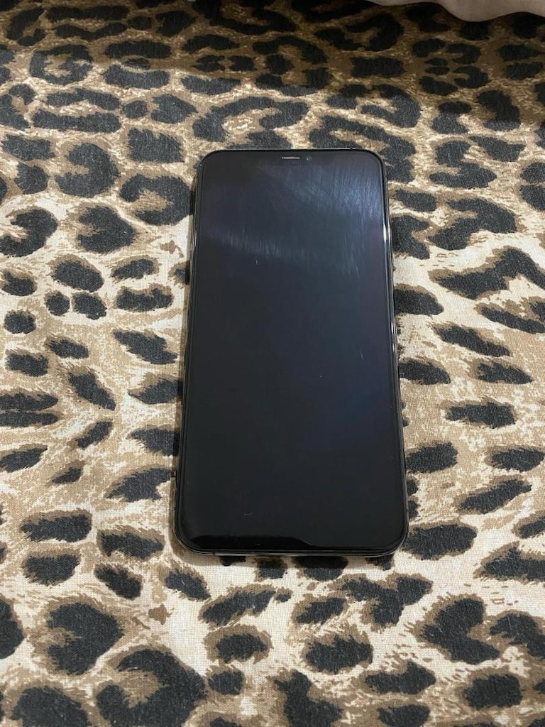 iPHONE 11 PRO MAX - 2