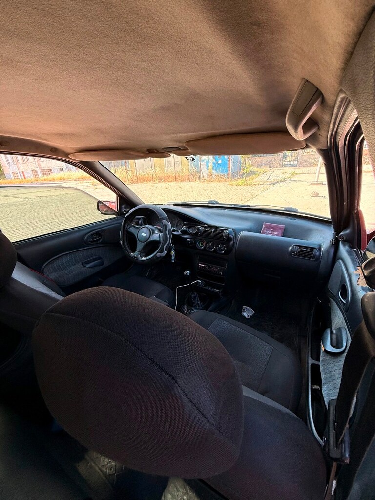 ford escort 96 model - 4
