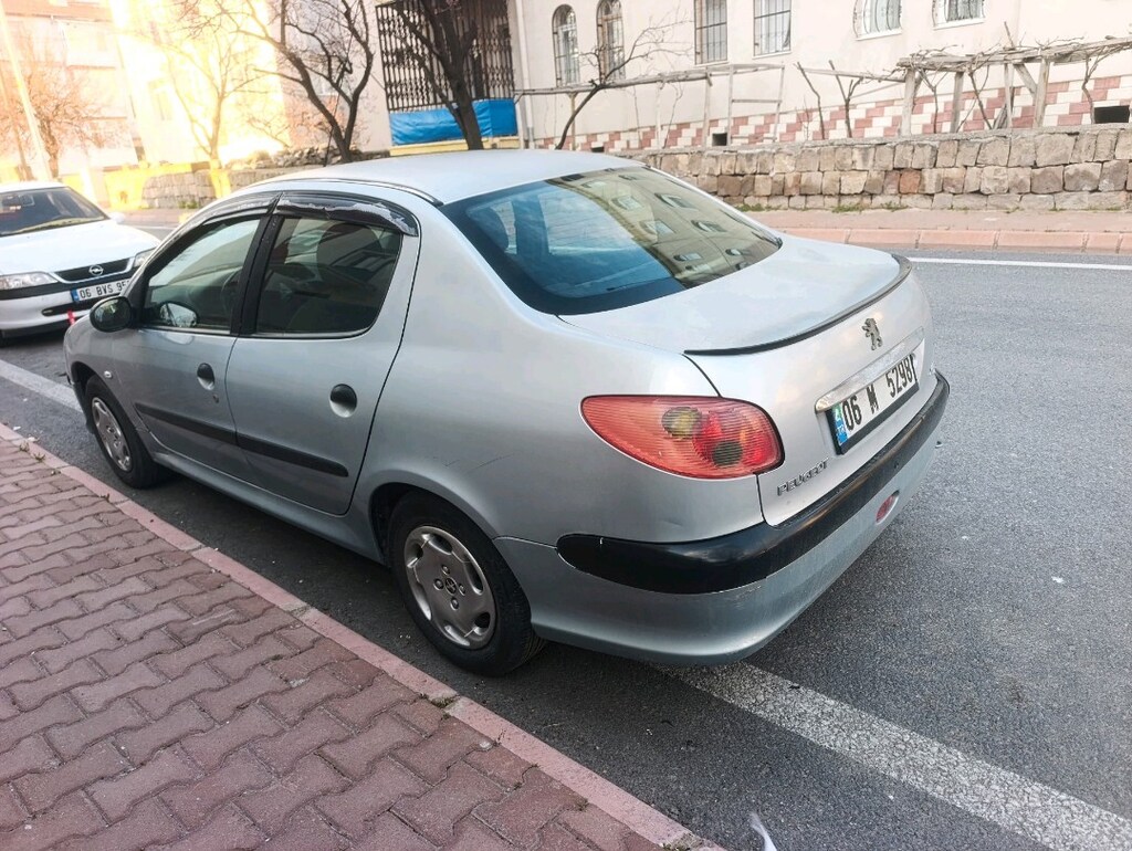 PEUGEOT 206 SEDAN TERTEMİZ - 12
